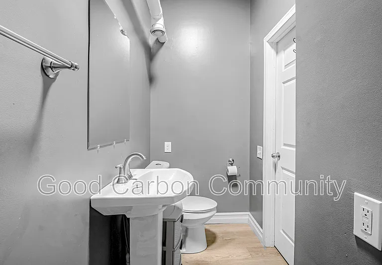 30 Water St #101 — Photo 13