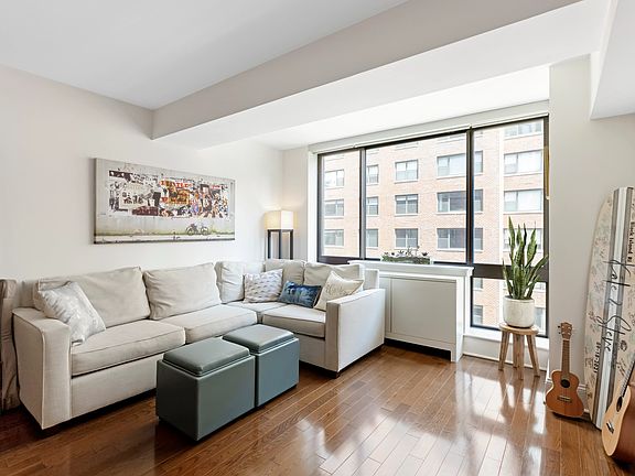 2nd image of 300 E 64th St APT 6I