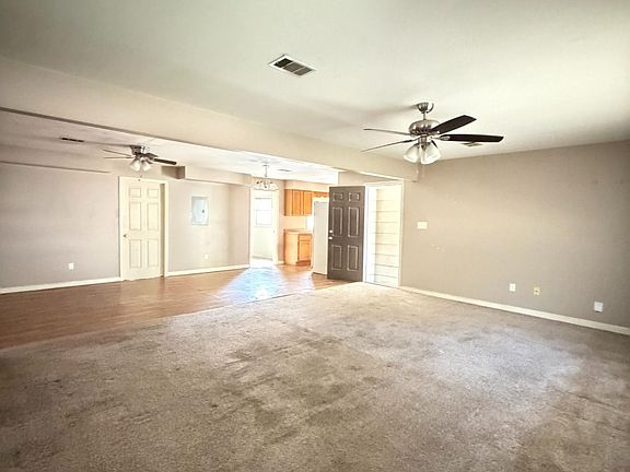 5th image of 511 Ridgecrest St