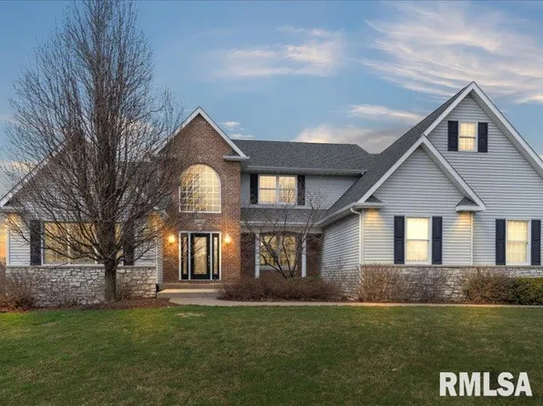 5498 Hugo Rd, Bettendorf, IA 52722