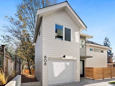 808 34th Avenue, Seattle, WA, 98122