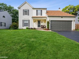 1300 Glacier Pkwy, Algonquin, IL 60102