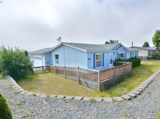 910 S Morrison St, Coos Bay, OR 97420