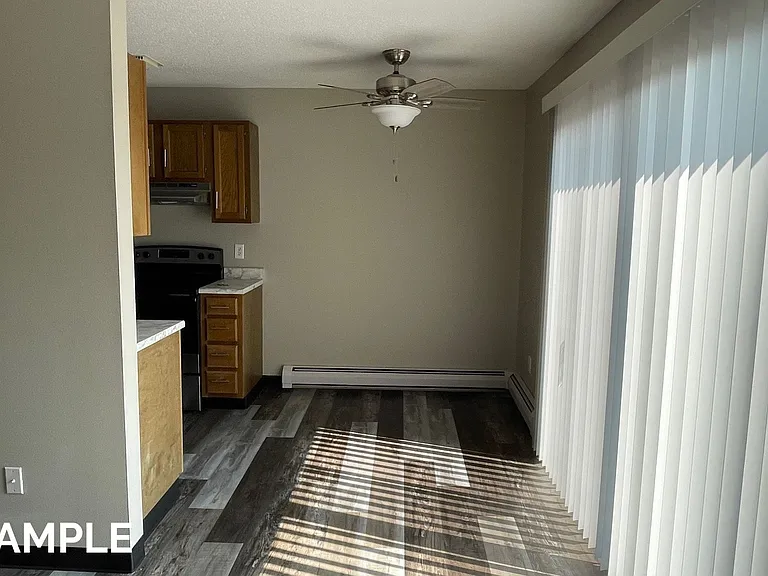 Willow Crossing Apartments — Photo 11