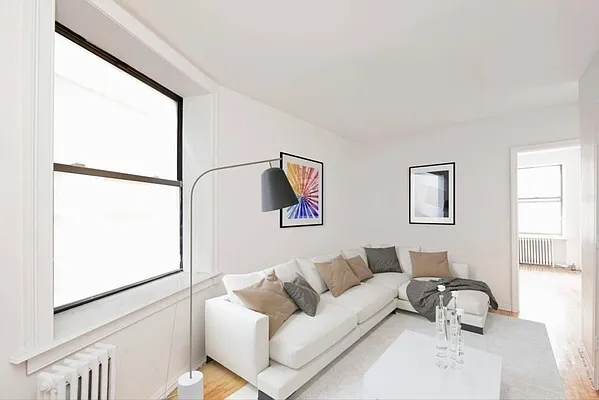 Rented by Creed Realty Group | media 4