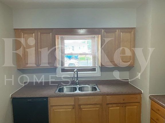 5th image of 7744 Lotus Ave