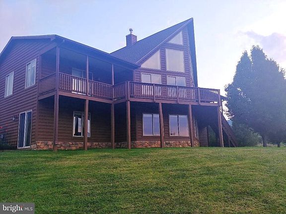 2nd image of 88 Harmony Manor Dr