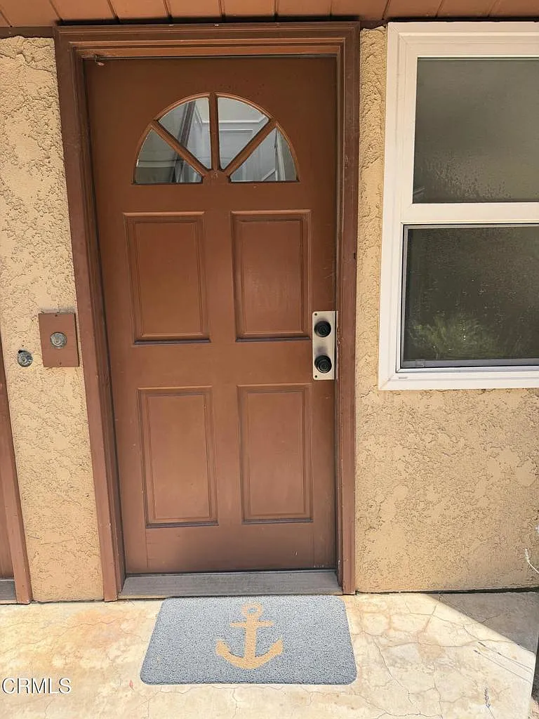2 bed, 2.0 bath, 1116 sqft, $4,500 — Photo 3