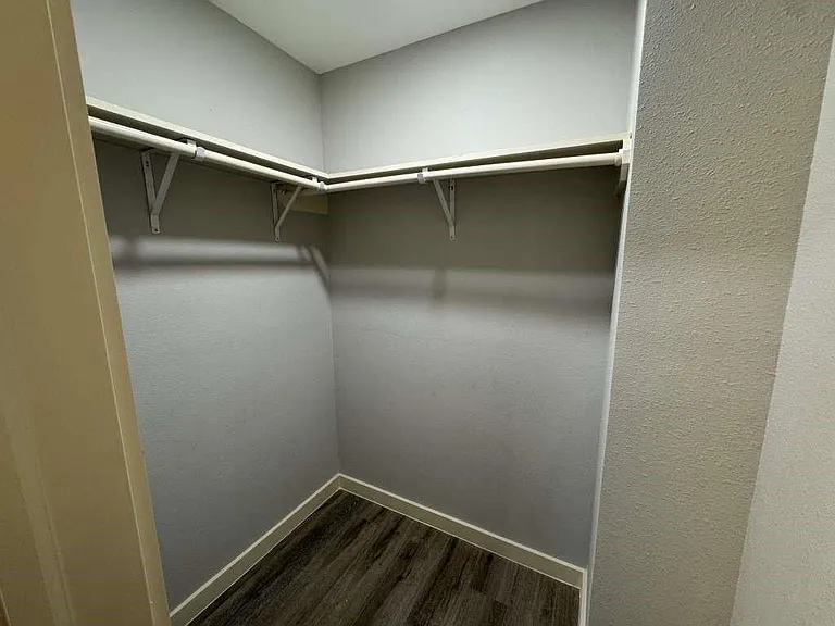 5802 Twisted Pine Ct #D — Photo 13