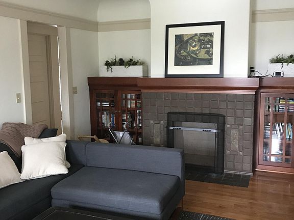 3rd image of 2021 Dale St