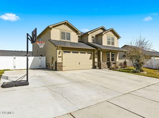 6105 Occidental Rd, Yakima, WA 98903