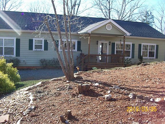 2nd image of 862 Mountain View Shores Dr