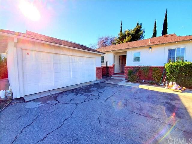 1st image of 1837 Lancewood Ave