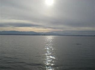2030 Driftwood Way, Coupeville, WA 98239