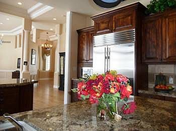 4th image of 1334 N Canyon Oaks Way