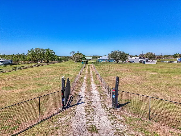 2700 Verna Bethany Rd — Photo 38