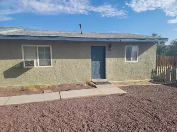 1593 Riverside Dr, Barstow, CA 92311