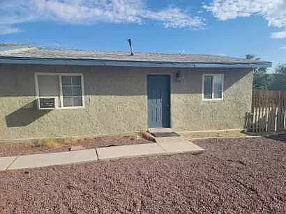 1593 Riverside Dr Photo 1