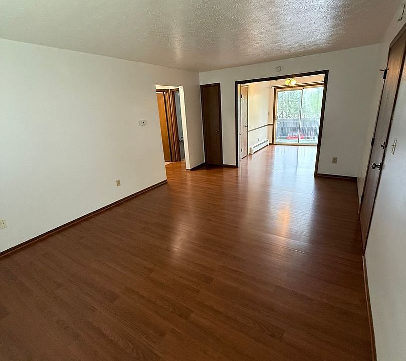 1st image of 8423 Colwyn Ct
