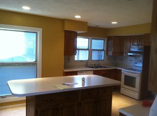 340 Greenbriar Ln, Ballwin, MO