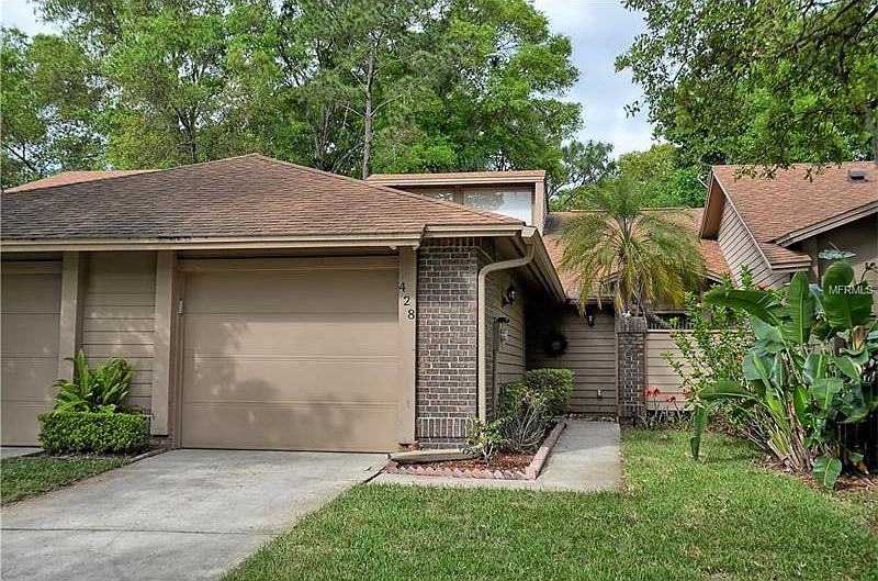 1st image of 428 Stanton Pl