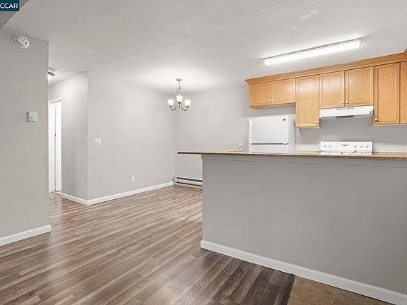 3rd image of 1333 N Camino Alto Rd #273