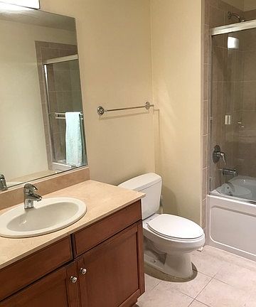 5th image of 310 S Michigan Ave Unit 1910