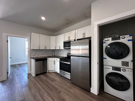 2nd image of 546 Bergen Ave #51E