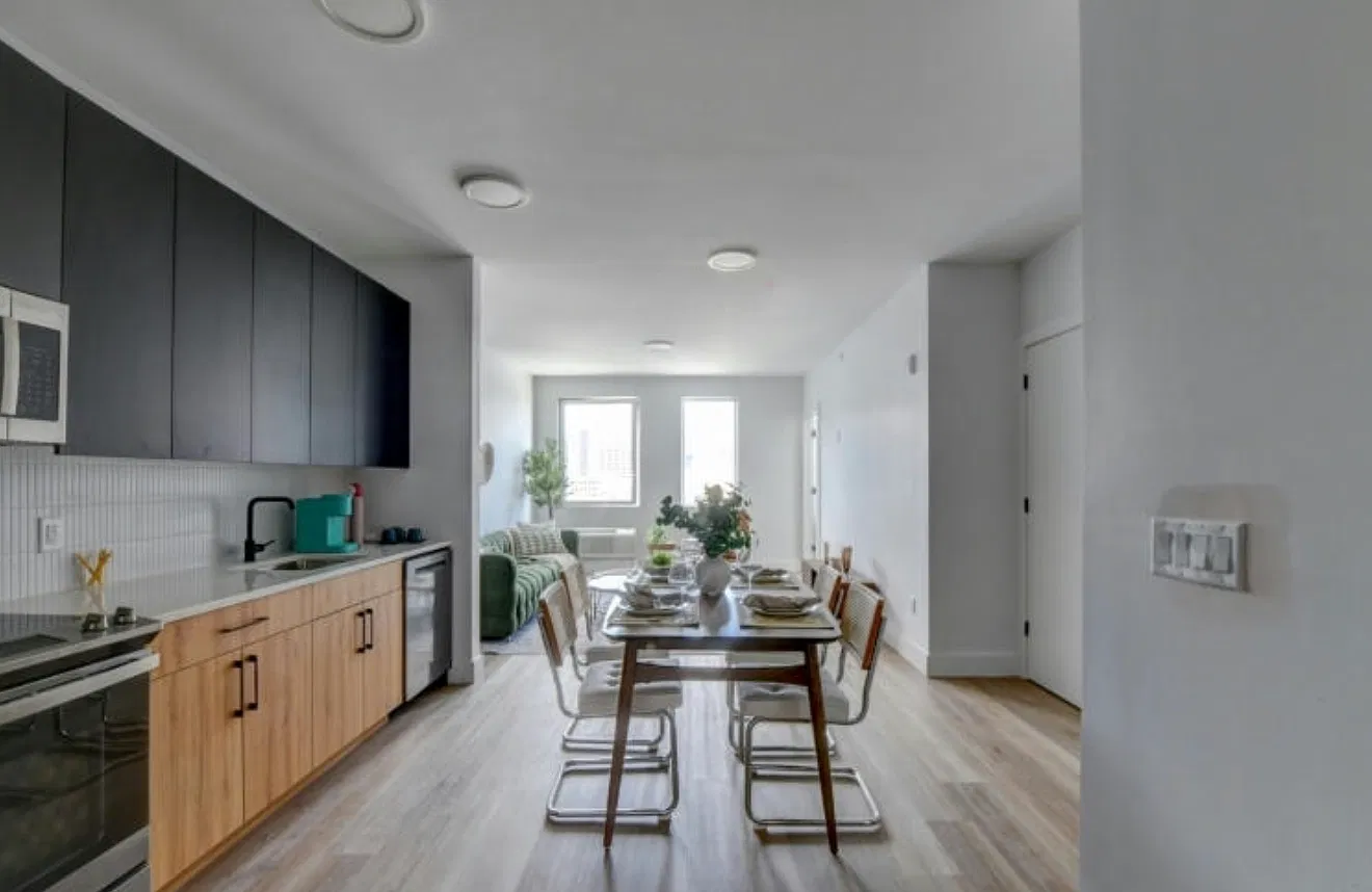 38 Madison St — Photo 4