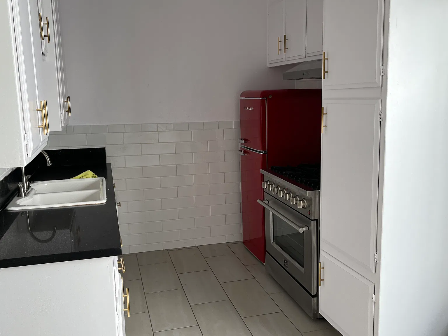1 bed, 800 sqft, $2,800 — Photo 4