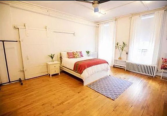 2nd image of 87 Franklin St Floor 4