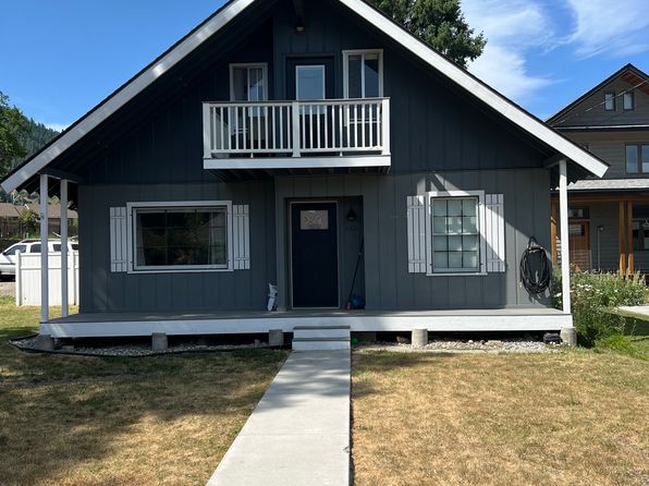 172 W Center St
