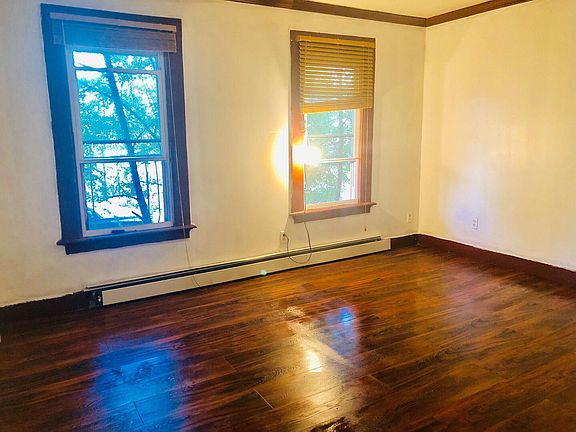 2nd image of 649 Washington Ave