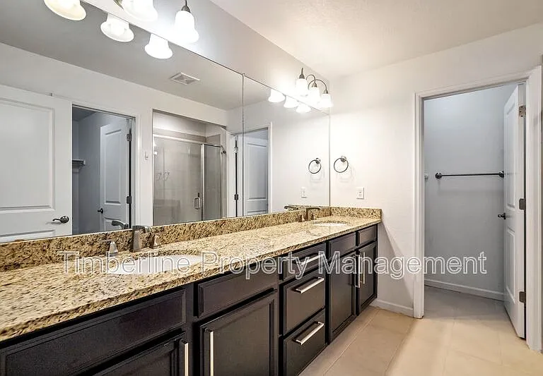 811 Marine Corps Dr — Photo 27