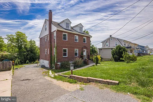 5107 Leeds Ave Photo 1