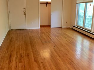 2 Bedroom Apartment Right off University Avenue!, Columbia, MO 65201