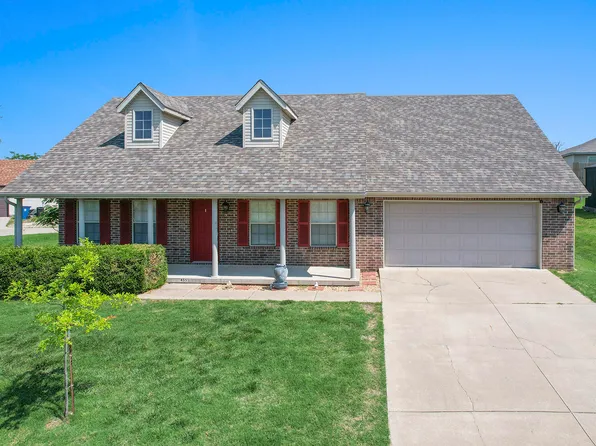 455 Holts Lake Drive, Branson, MO 65616