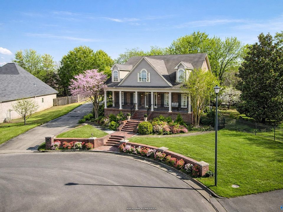 1st image of 2034 Stratford Ct SE