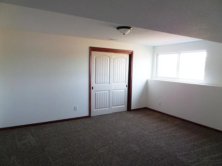 4317 SE Whiteoak Ln — Photo 14