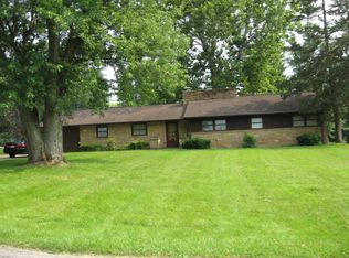 1128 Lakeridge Rd, Danville, IL 61832