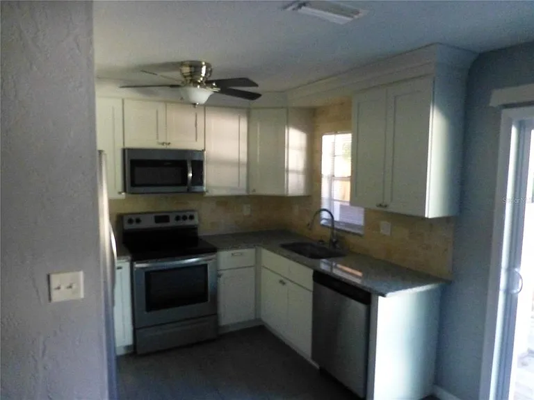 197 Highland Rd — Photo 22
