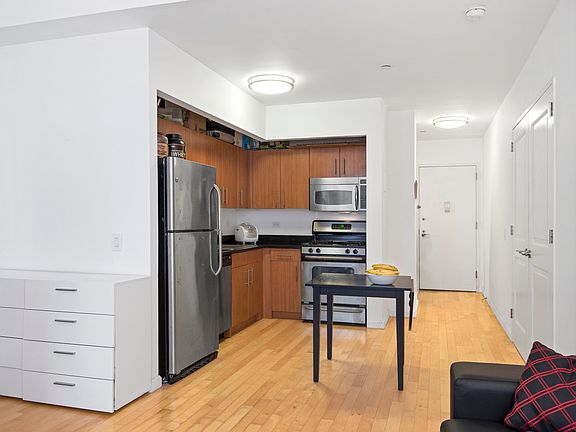 3rd image of 20 West St APT 12K