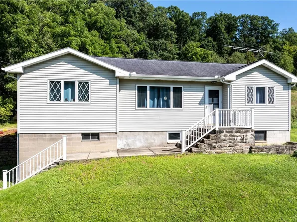 445 Little Creek Rd, Harmony, PA 16037