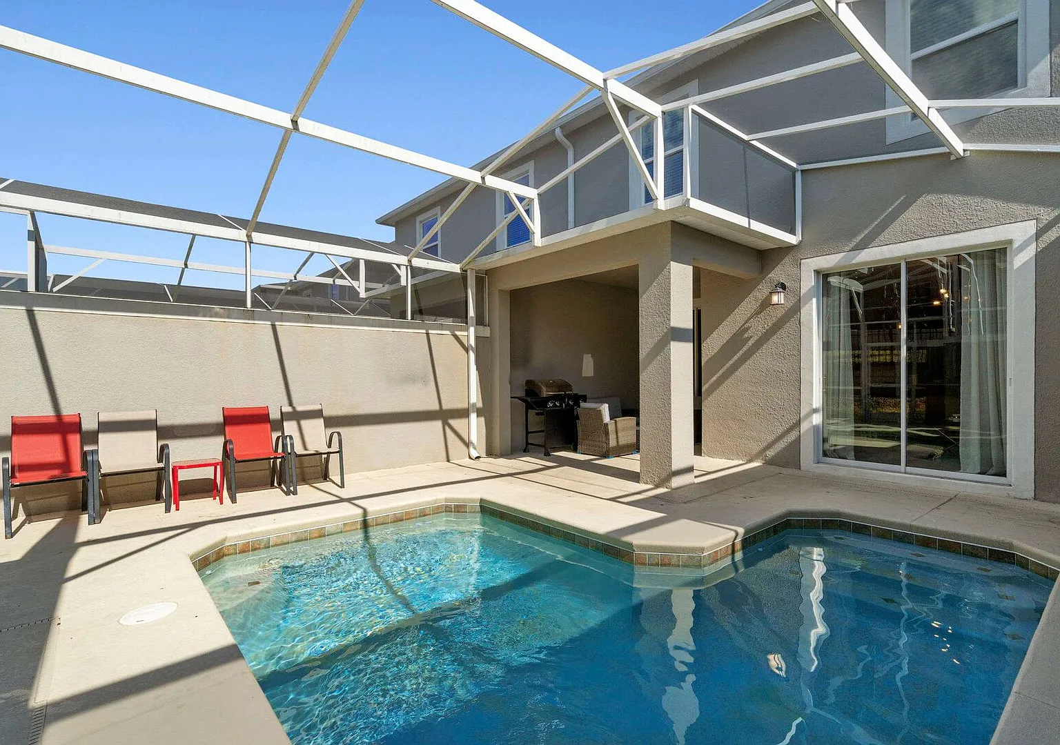 Chic 4BR Home with Mickey & Star Wars Rooms — Photo 4