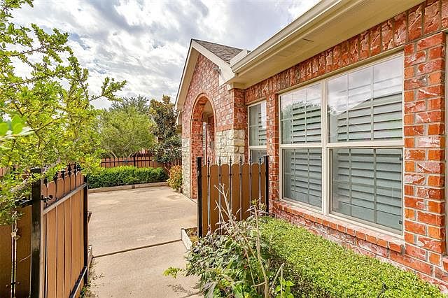 1st image of 3200 Rosemeade Dr Unit 812