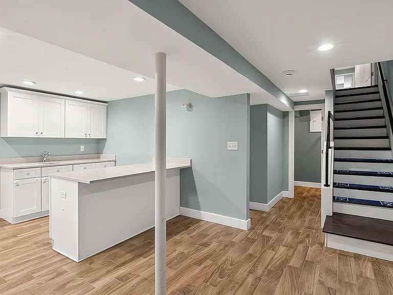 48 New York Ave NW #B — Photo 32