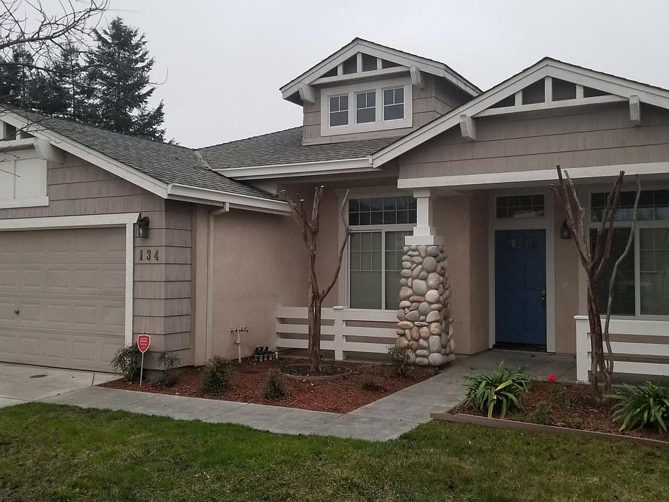 1st image of 134 Heritage Ct