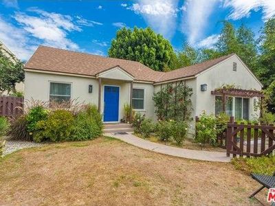 12007 Burbank Blvd, Valley Village, CA, 91607