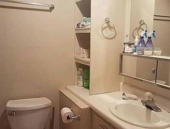 3rd image of 4091 N 226th Hwy