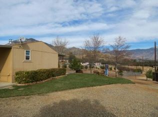 20 Cypress Ln, Wofford Heights, CA 93285